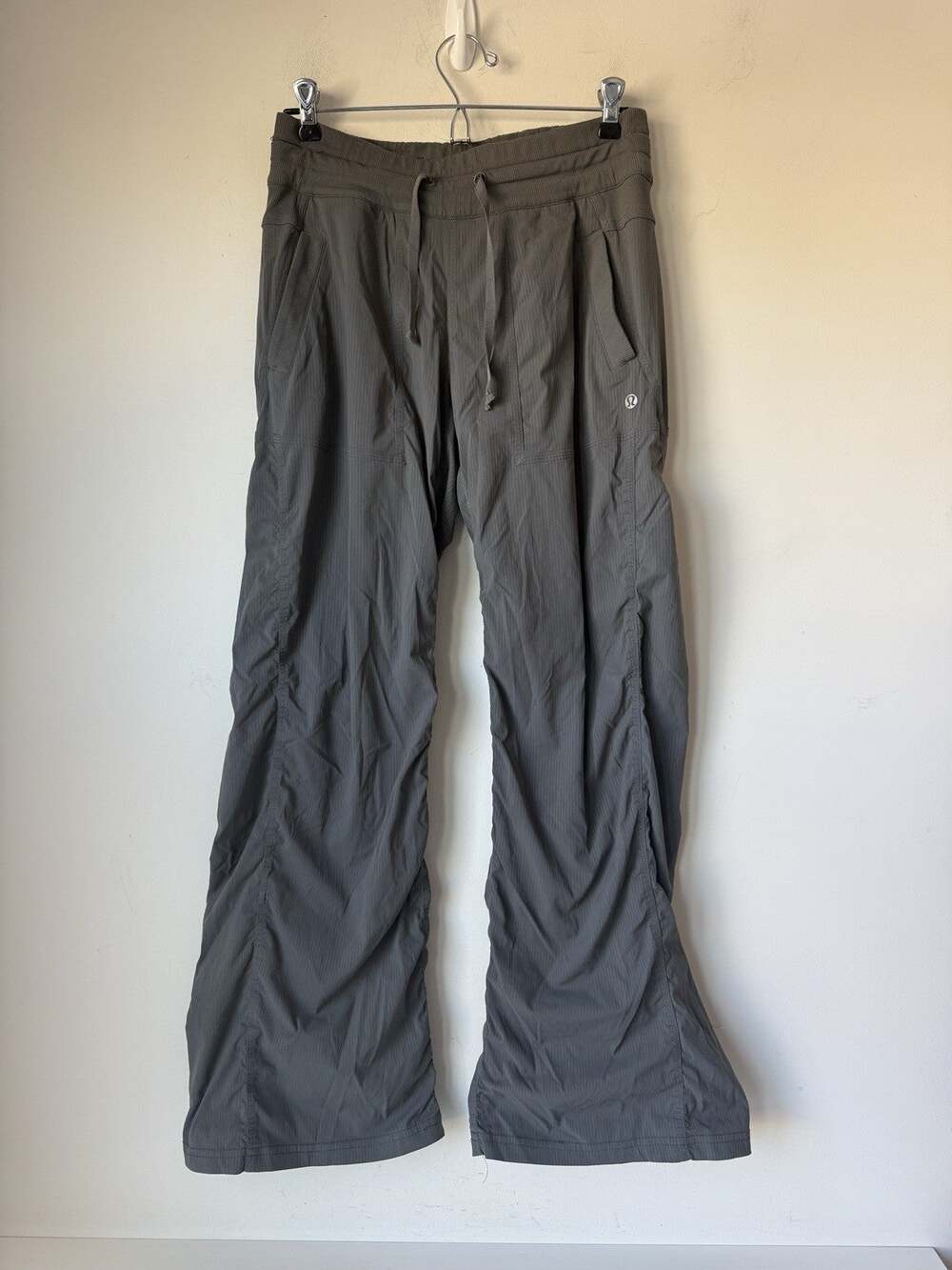 Lululemon Dance Studio Pants Womens 6 Gray Missing Ankle Drawstring 29"